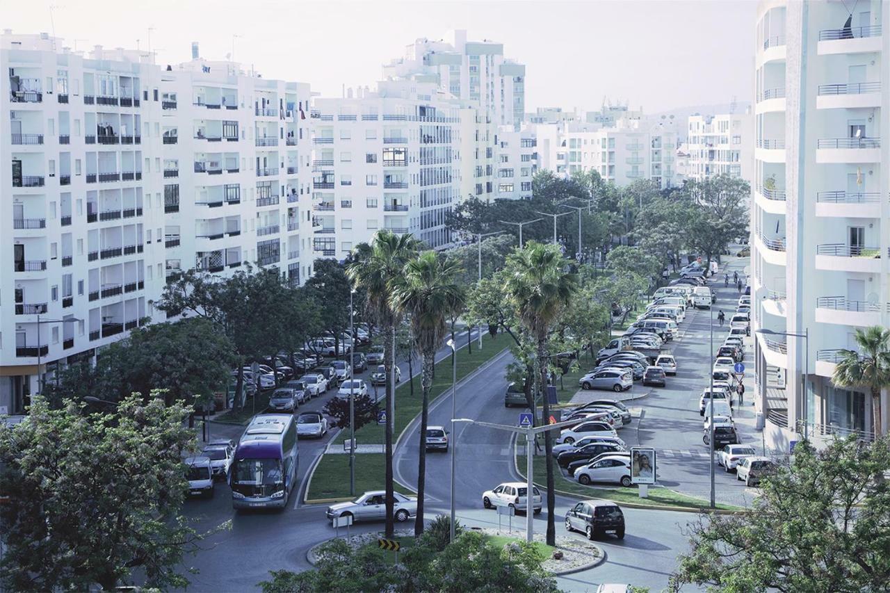 דירות קווארטיירה Apartamento T1, 50 Metros Da Praia מראה חיצוני תמונה